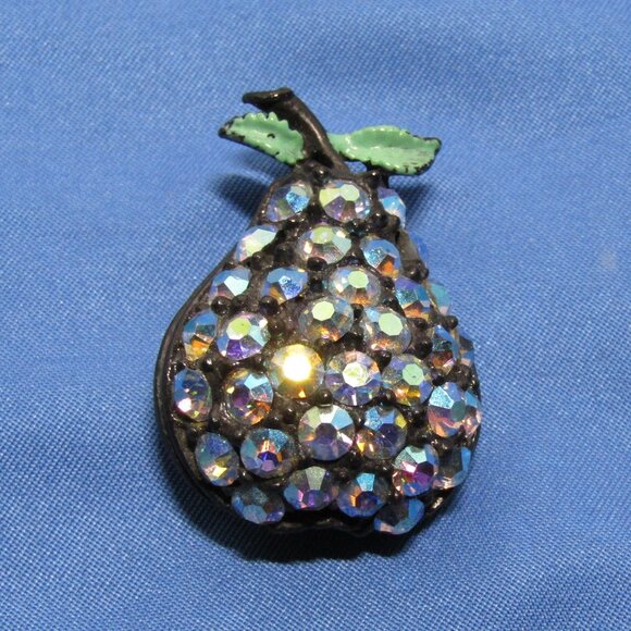 Vintage Japanned Teal Aurora Borealis Rhinestone Pear and Enamel Brooch Pin - Picture 1 of 4